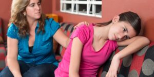 Read more about the article Clingy behavior of your child could be separation anxiety disorder